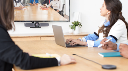 Meilleure Webcam pour Salle de Conférence