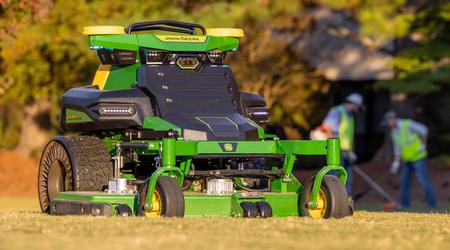 Le nouveau robot tondeuse de John Deere est doté d'une batterie de 21,4 kWh et peut fonctionner de manière autonome pendant 10 heures.