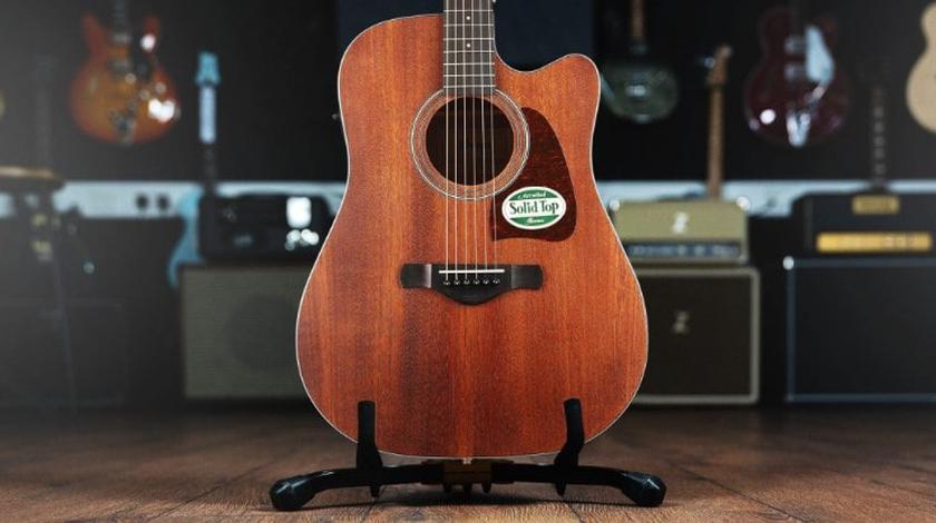 Ibanez AW54CE Guitare folk moins de 1000 euros