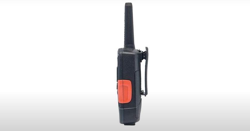 Cobra ACXT1035R radio portable camping
