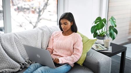 Dell XPS 17 - Intel Core de 13e génération, NVIDIA GeForce RTX 4070 et écran 4K+ à partir de 3749 $.