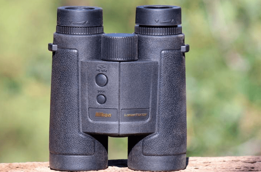 Jumelles télémétriques Nikon LaserForce 10x42 pour la chasse