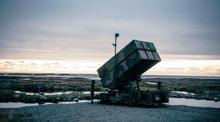 La Norvège achète des systèmes NASAMS III avec des intercepteurs de missiles AIM-9X Sidewinder, AIM-120 AMRAAM et AMRAAM-ER pour plus d'un milliard de dollars.