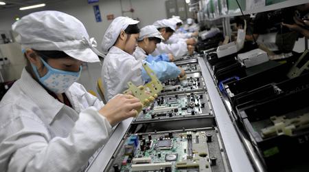 En raison des protestations à l'usine Foxconn en Chine, Apple devra faire face à un déficit de production de 6 millions d'iPhones 14 Pro - Bloomberg