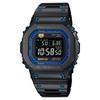 Détails du design de la montre Casio MRG-B5000BA-1JR