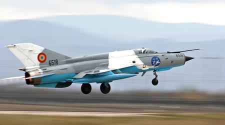 L'Inde reporte le retrait des chasseurs MiG-21 en service depuis les années 1960 en raison de retards dans la production de son Tejas