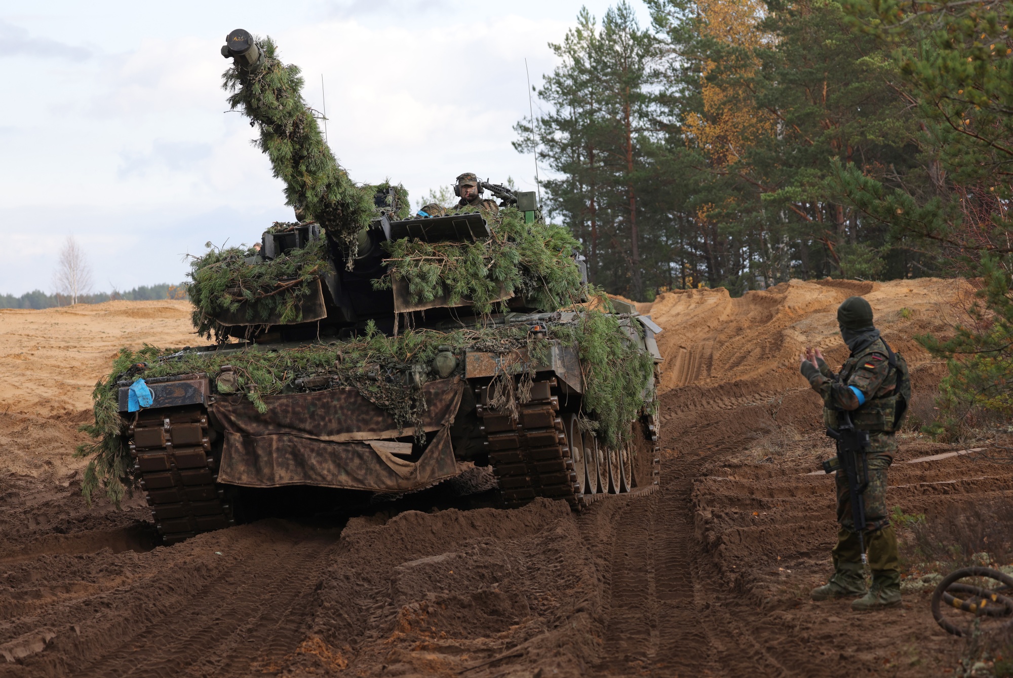 L'Allemagne décidera dans les prochains jours des livraisons de chars Leopard 2 à l'Ukraine L'Allemagne décidera dans les prochains jours des livraisons de chars Leopard 2 à l'Ukraine