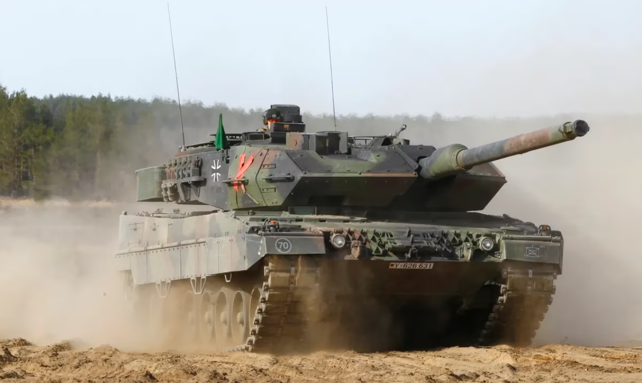 Le Canada peut envoyer des chars Leopard 2 à l'Ukraine, mais à une condition Le Canada peut envoyer des chars Leopard 2 à l'Ukraine, mais à une condition