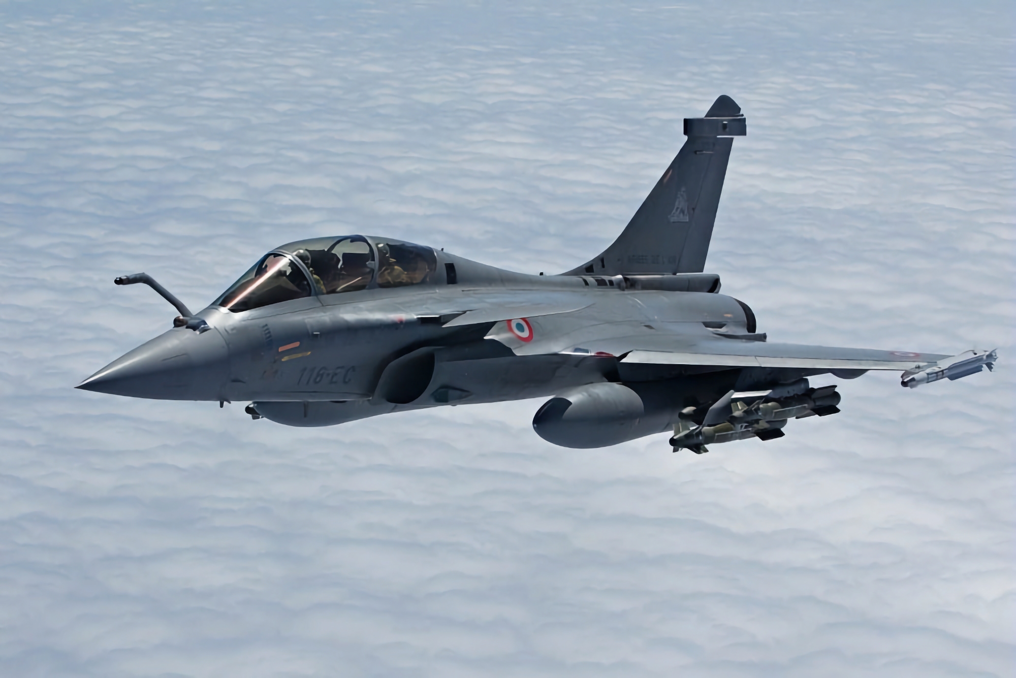 La Serbie achète des avions de combat Dassault Rafale à la France La Serbie achète des avions de combat Dassault Rafale à la France