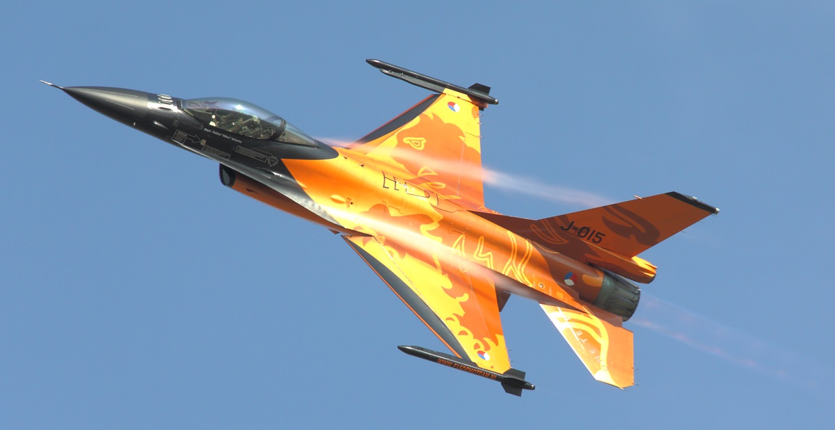 Les Pays-Bas commencent à préparer le transfert de 18 avions de combat F-16 Fighting Falcon à l'Ukraine Les Pays-Bas commencent à préparer le transfert de 18 avions de combat F-16 Fighting Falcon à l'Ukraine