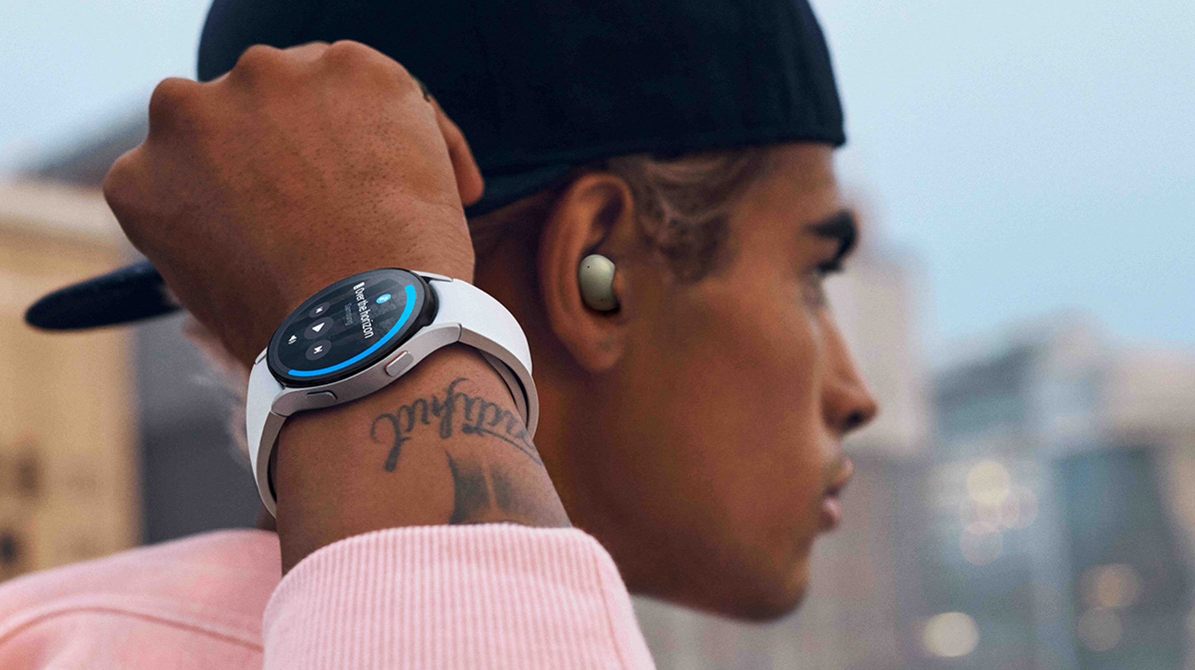 La smartwatch Samsung Galaxy Watch 4 reçoit une mise à jour pour le marché international avec de nouvelles fonctionnalités La smartwatch Samsung Galaxy Watch 4 reçoit une mise à jour pour le marché international avec de nouvelles fonctionnalités