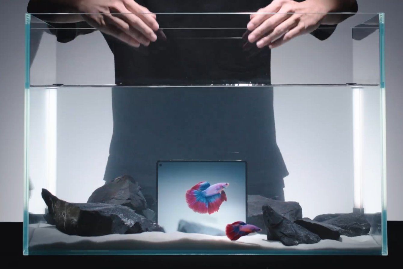 Le résistant Vivo X Fold 5 : de l'étanchéité à la légèreté en mille plis Vivo X Fold 5 : Un nouveau niveau de protection contre l'eau jusqu'à 3 mètres et 1000 plis de durabilité !