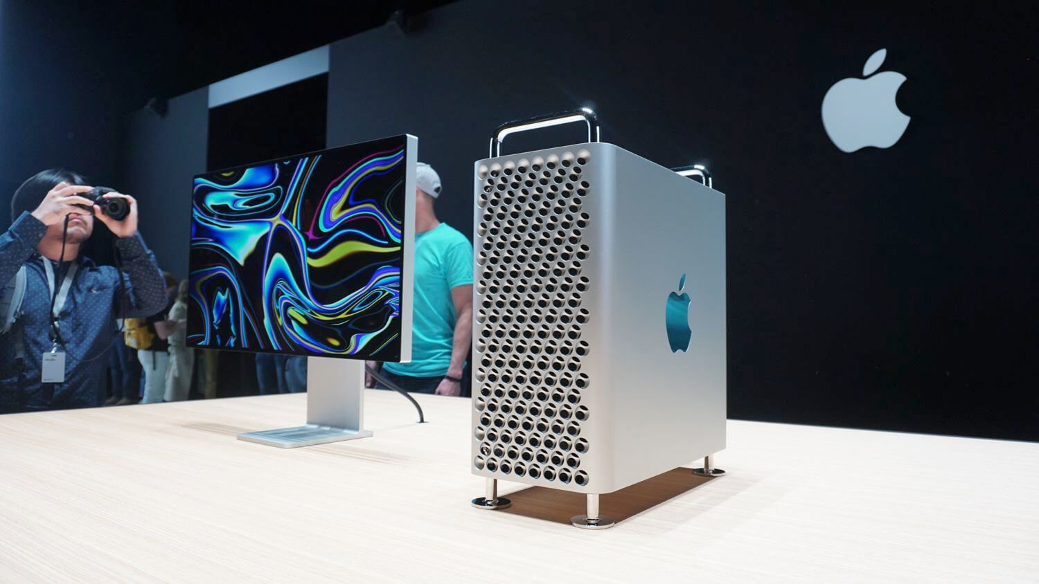 Mac Pro reste le seul appareil doté d'un processeur Intel dans la gamme Apple Mac Mac Pro reste le seul appareil doté d'un processeur Intel dans la gamme Apple Mac