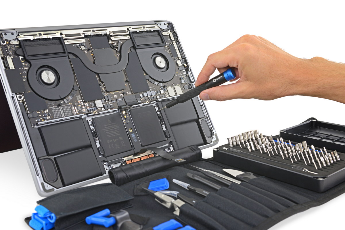 iFixit : Le nouveau MacBook Pro est toujours difficile à réparer, mais son score est toujours plus élevé que ses prédécesseurs iFixit : Le nouveau MacBook Pro est toujours difficile à réparer, mais son score est toujours plus élevé que ses prédécesseurs