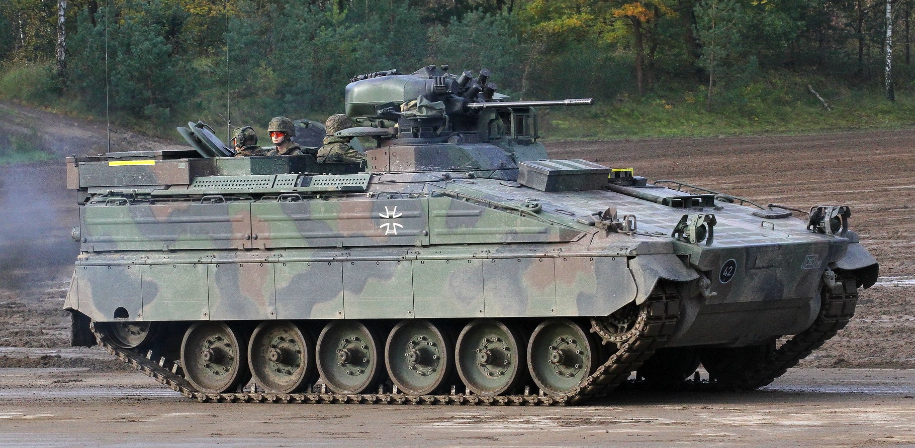 Les militaires ukrainiens vont commencer à s'entraîner sur les BMP Marder allemands dans les prochains jours. Les militaires ukrainiens vont commencer à s'entraîner sur les BMP Marder allemands dans les prochains jours.