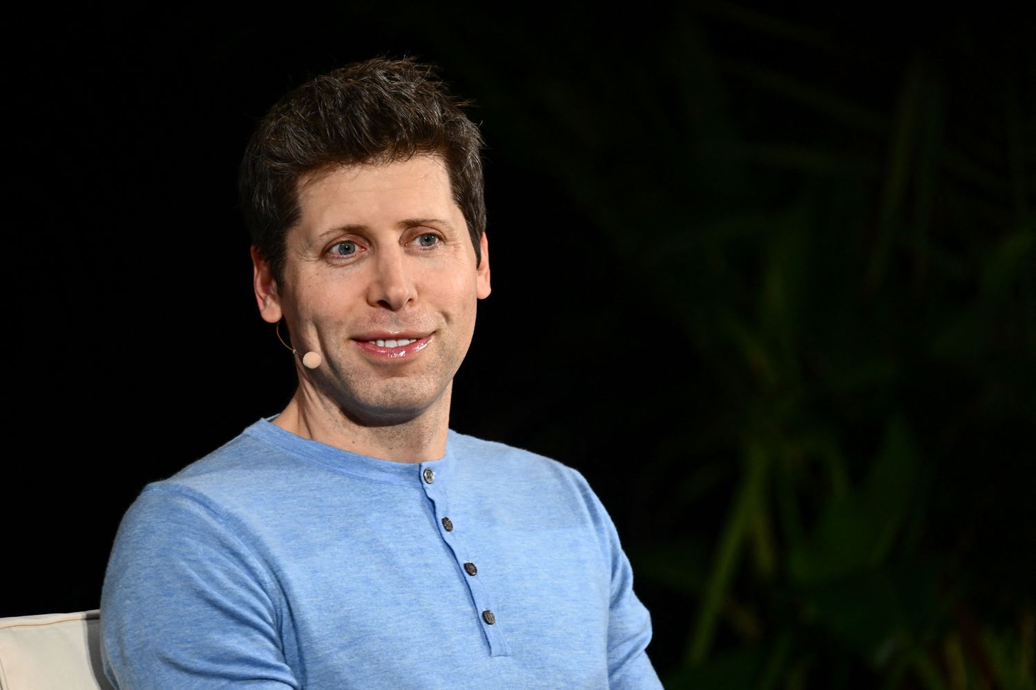 L'iPhone de Sam Altman a cessé de fonctionner après l'annonce de son licenciement d'OpenAI L'iPhone de Sam Altman a cessé de fonctionner après l'annonce de son licenciement d'OpenAI