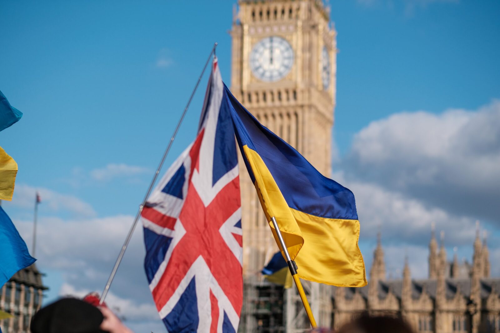 La Grande-Bretagne élabore un plan de soutien global à l'Ukraine La Grande-Bretagne élabore un plan de soutien global à l'Ukraine