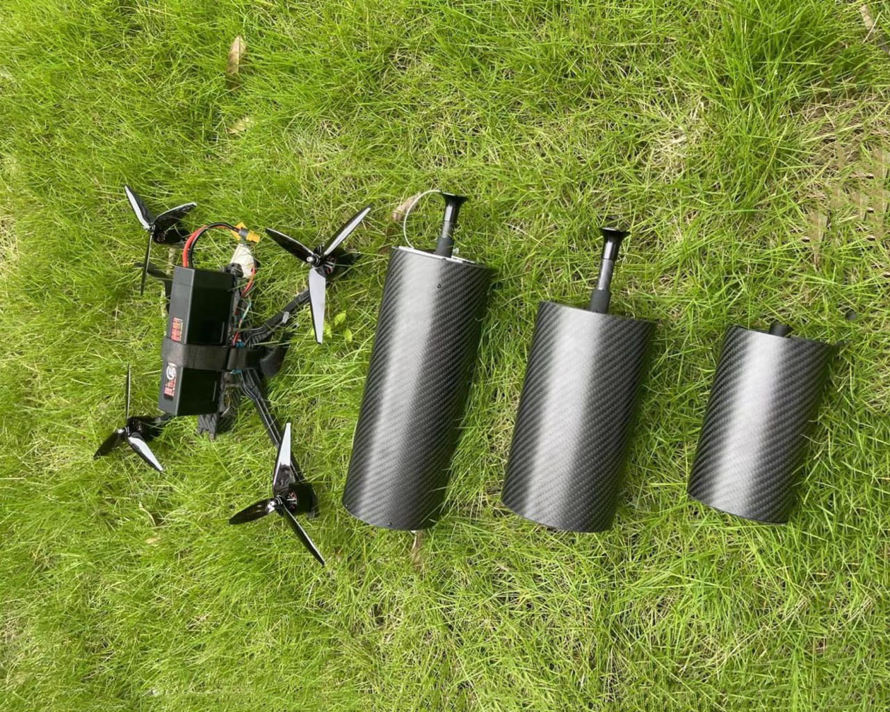 Invisible à l'EW : Un drone FPV sur fibre optique présenté en Chine Invisible à l'EW : Un drone FPV sur fibre optique présenté en Chine