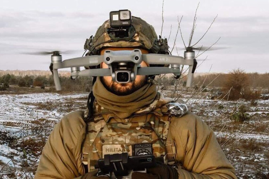 L'Ukraine crée les premières sociétés de frappe par drones au monde L'Ukraine crée les premières sociétés de frappe par drones au monde