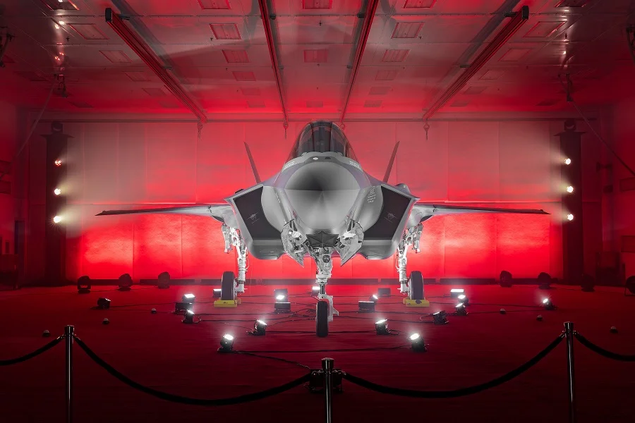 Lockheed Martin présente le premier avion de combat polonais F-35 Husarz Lockheed Martin présente le premier avion de combat polonais F-35 Husarz