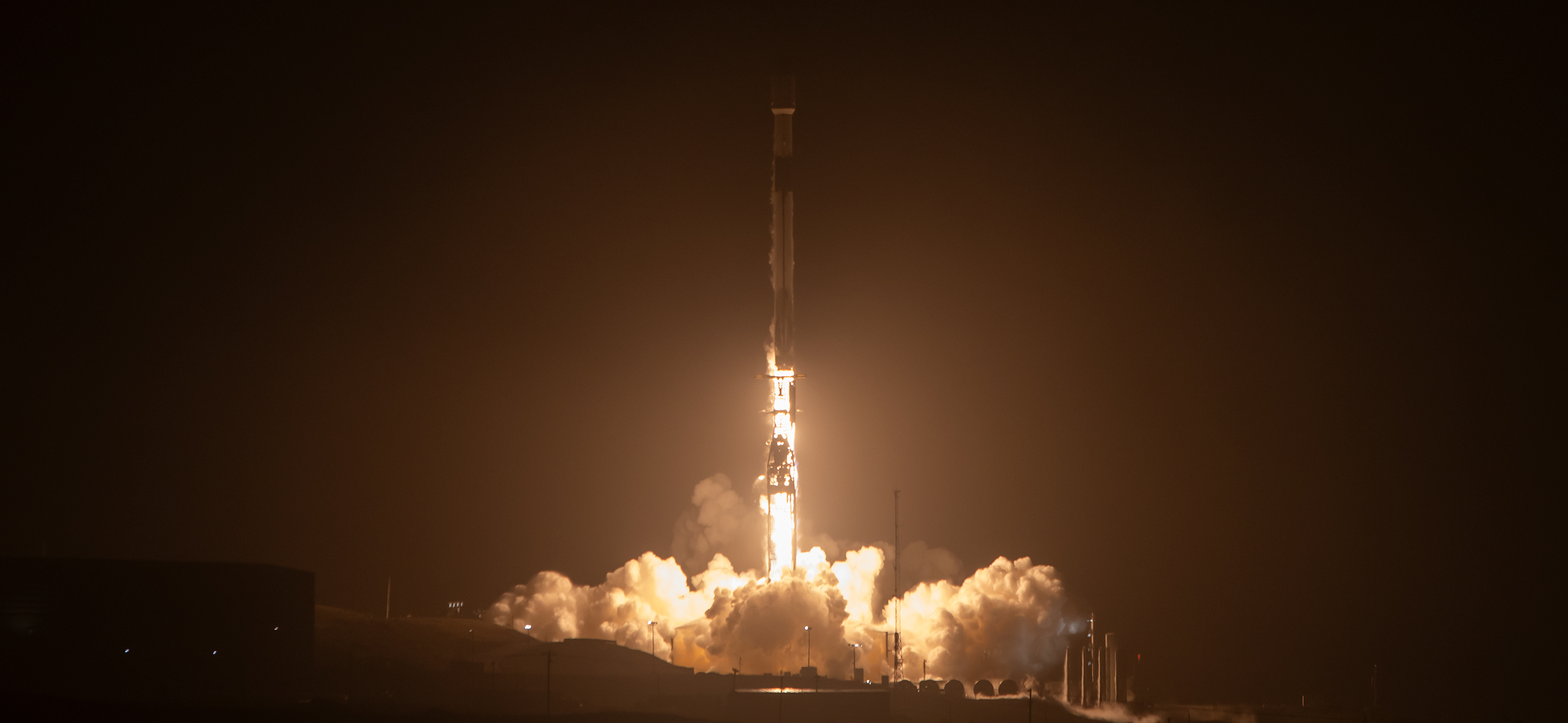 SpaceX a réussi ses 90e et 91e lancements en 2023 - l'entreprise a réalisé plus de 90 % des missions spatiales américaines. SpaceX a réussi ses 90e et 91e lancements en 2023 - l'entreprise a réalisé plus de 90 % des missions spatiales américaines.