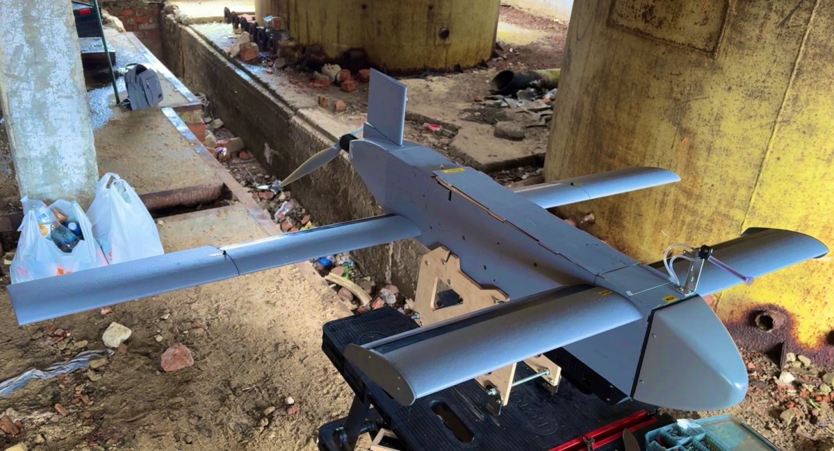 Analyse des caractéristiques et des capacités du drone d'attaque HF-1 HF-1 : Un nouvel acteur dans le domaine des frappes de drones