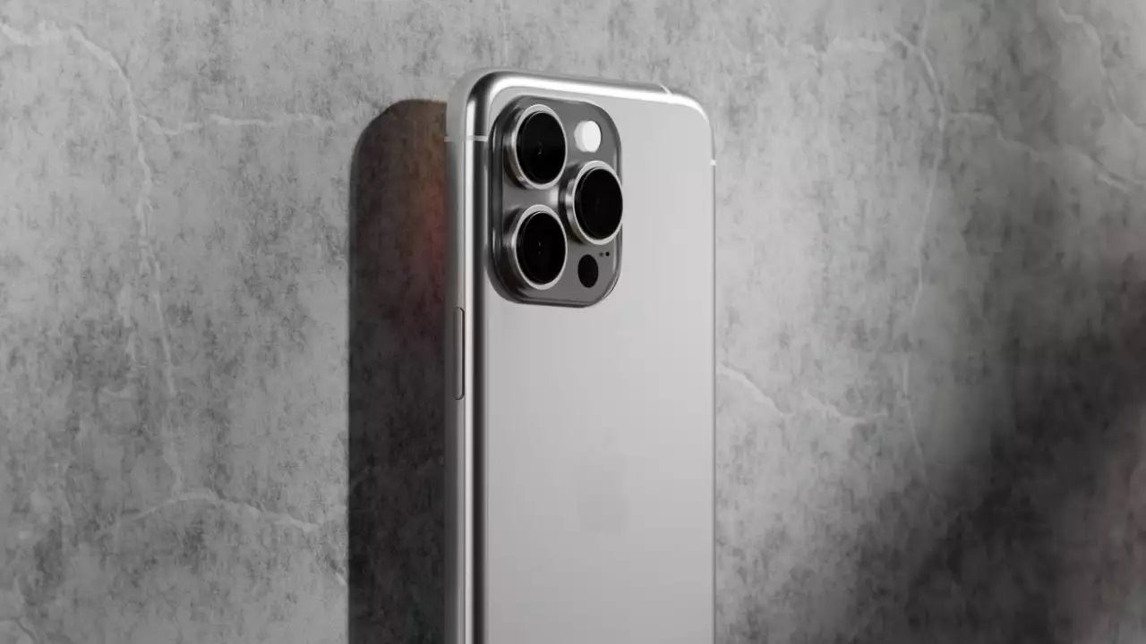 À l'instar de l'Apple Watch et des smartphones Android, l'iPhone 15 Pro devrait bénéficier d'un nouveau design avec des bords fins et sans arêtes vives. À l'instar de l'Apple Watch et des smartphones Android, l'iPhone 15 Pro devrait bénéficier d'un nouveau design avec des bords fins et sans arêtes vives.