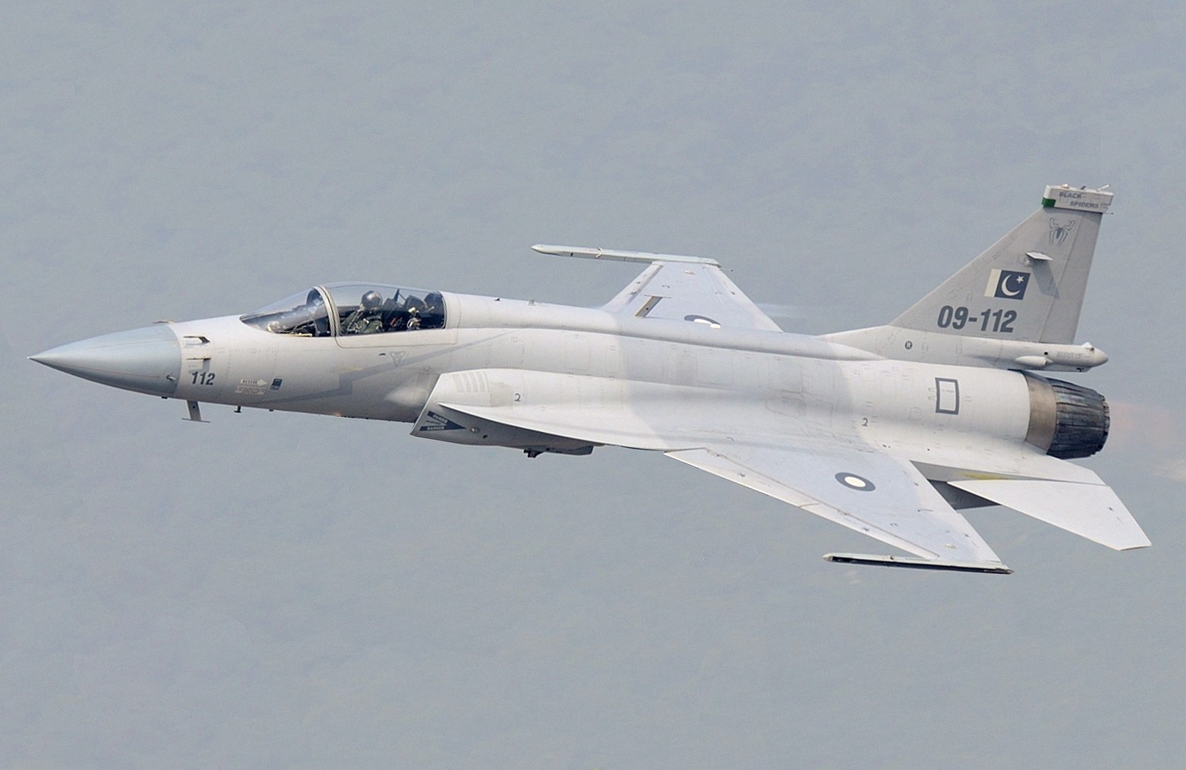 Développement conjoint de l’aviation : Histoire du chasseur sino-pakistanais JF-17 Thunder JF-17 Thunder : Comment la Chine et le Pakistan ont créé la tempête du ciel