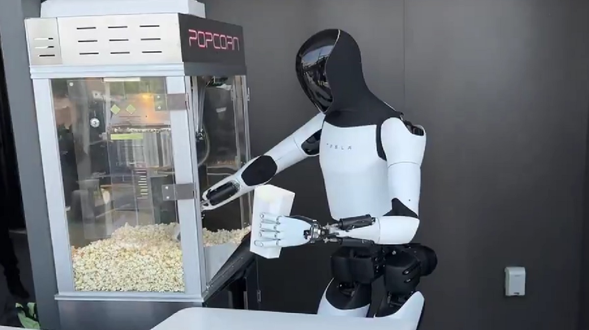 Optimus dans la cuisine : le robot Tesla prépare maintenant du popcorn Tesla Optimus : robots à popcorn prêts pour la production en masse !