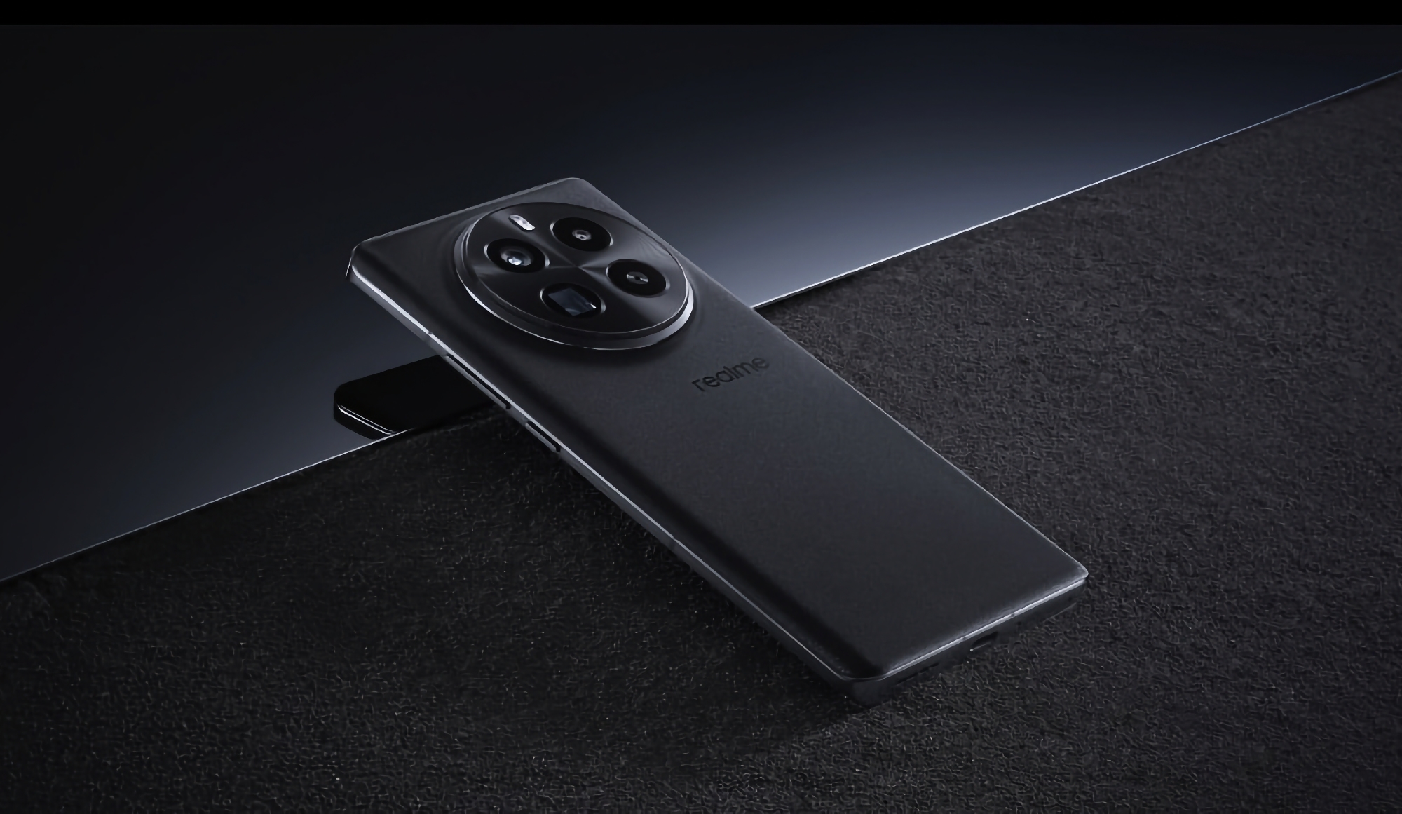 Le Realme GT 7 Pro sera équipé d'un écran BOE X2 AMOLED LTPO, d'une puce Snapdragon 8 Gen 4 et d'un appareil photo de 50 MP. Le Realme GT 7 Pro sera équipé d'un écran BOE X2 AMOLED LTPO, d'une puce Snapdragon 8 Gen 4 et d'un appareil photo de 50 MP.