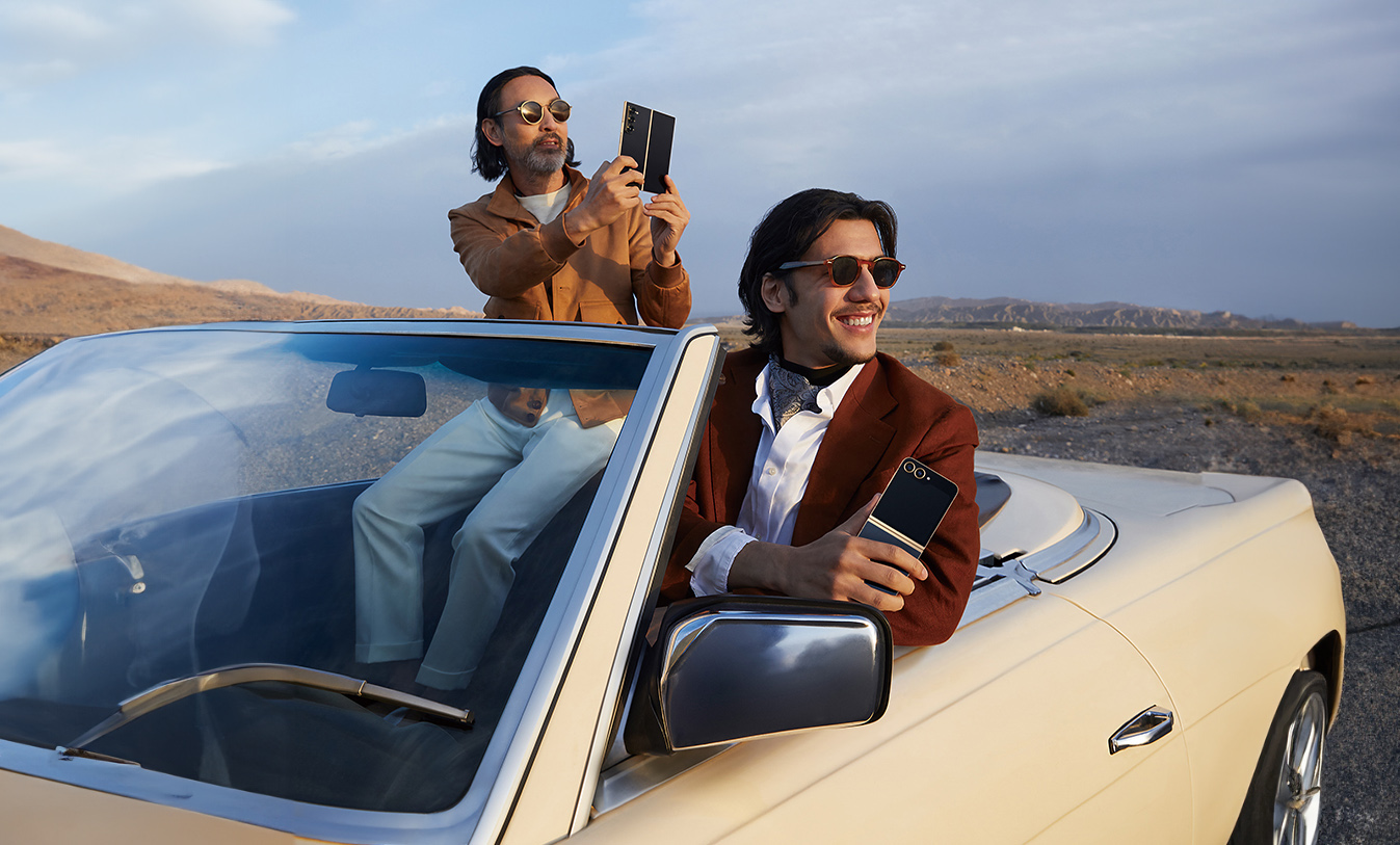 Samsung a dévoilé le W25 et le W25 Flip : des versions exclusives du Galaxy Fold 6 et du Flip 6 au design haut de gamme. Samsung a dévoilé le W25 et le W25 Flip : des versions exclusives du Galaxy Fold 6 et du Flip 6 au design haut de gamme.