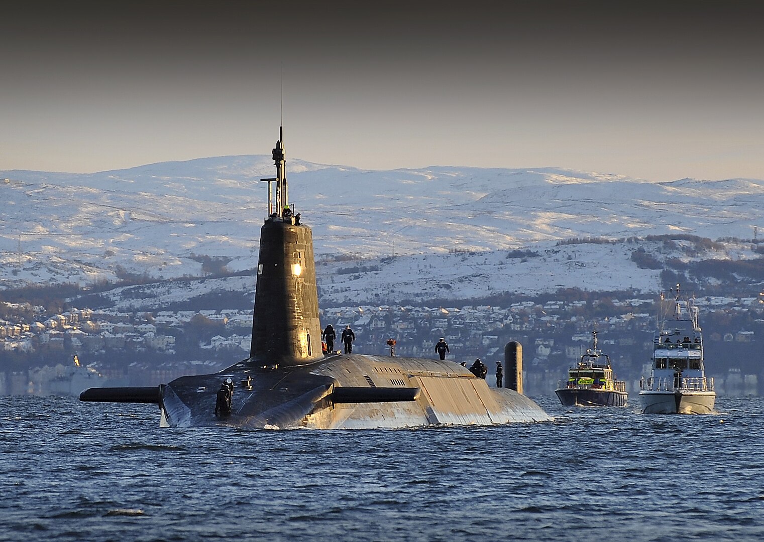 Puissance maritime : faits sur les sous-marins de la classe HMS Vanguard Histoire du sous-marin nucléaire HMS Vanguard à Faslane