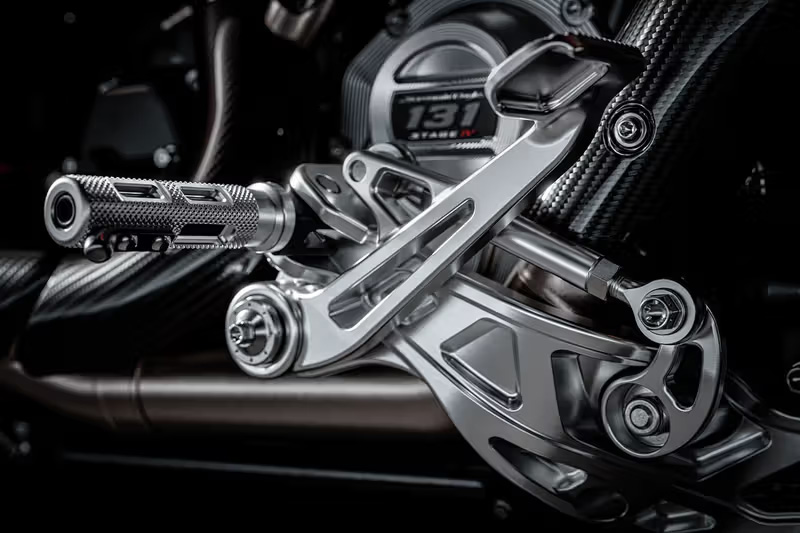 CVO Road Glide RR - avec vue sur la route CVO Road Glide RR - avec vue sur la route