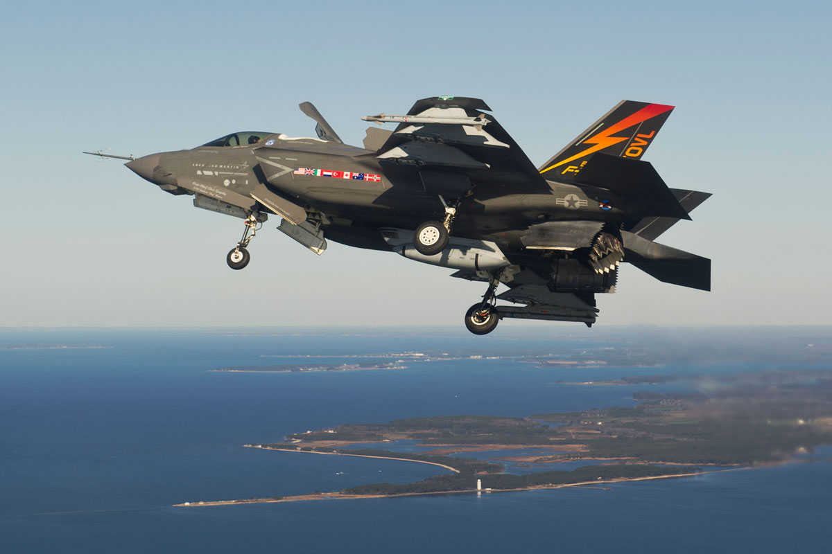 Le HMS Prince of Wales, d'une valeur de 3,85 milliards de dollars, a mis le cap sur les États-Unis. Le plus grand porte-avions britannique recevra des avions de chasse F-35B, des avions convertibles MV-22 et des drones.-8 Le HMS Prince of Wales, d'une valeur de 3,85 milliards de dollars, a mis le cap sur les États-Unis. Le plus grand porte-avions britannique recevra des avions de chasse F-35B, des avions convertibles MV-22 et des drones.-8