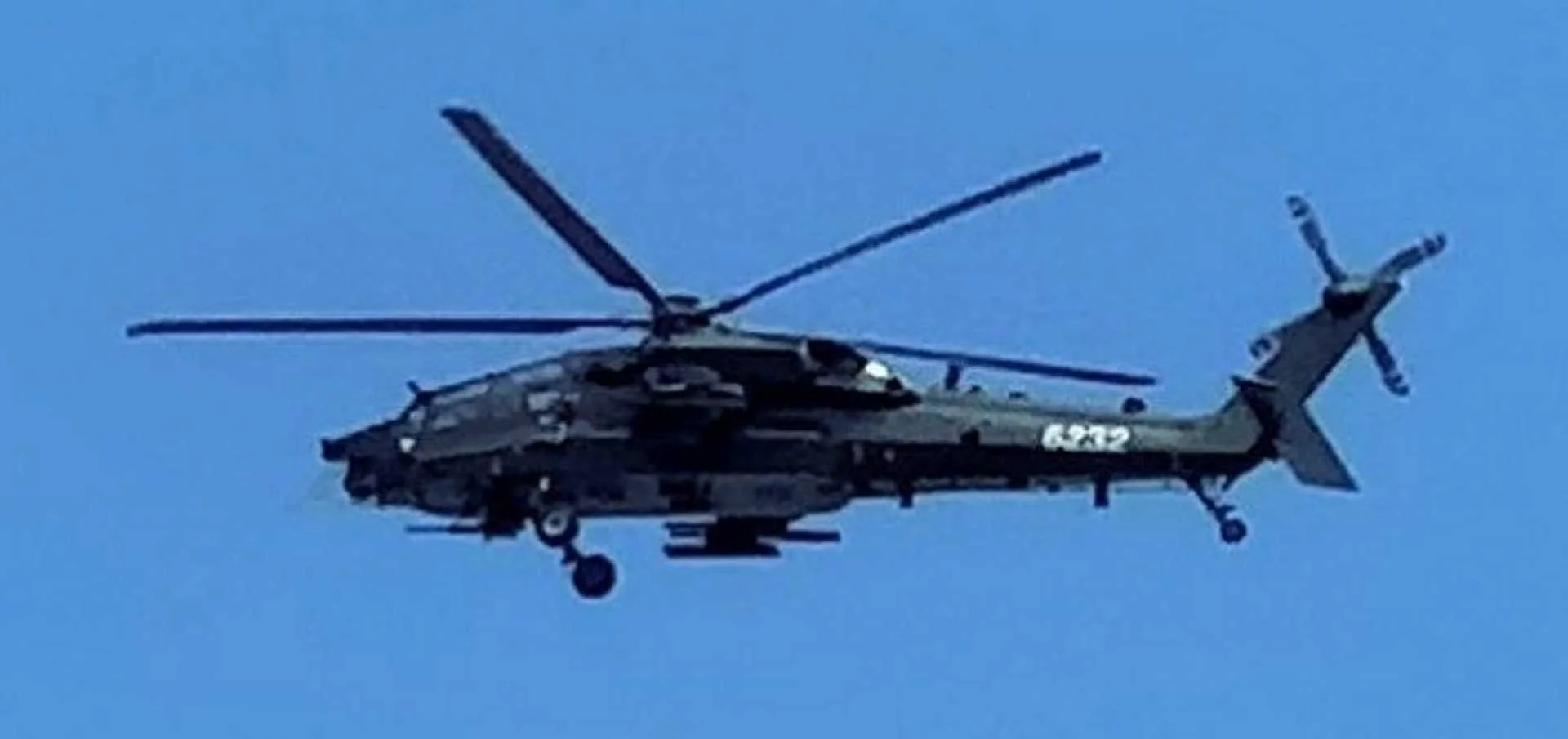 Une photo plus ancienne du Z-21 Une photo plus ancienne du Z-21