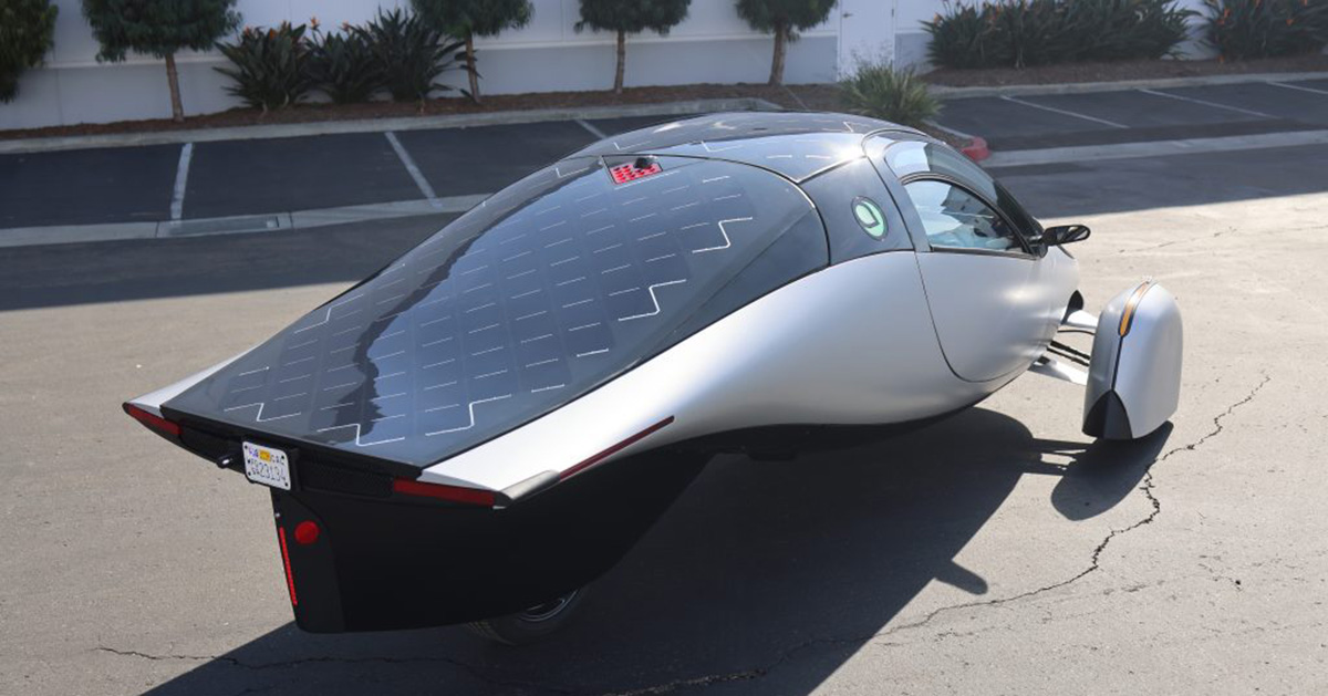 Voiture électrique à trois roues Aptera Voiture électrique à trois roues Aptera