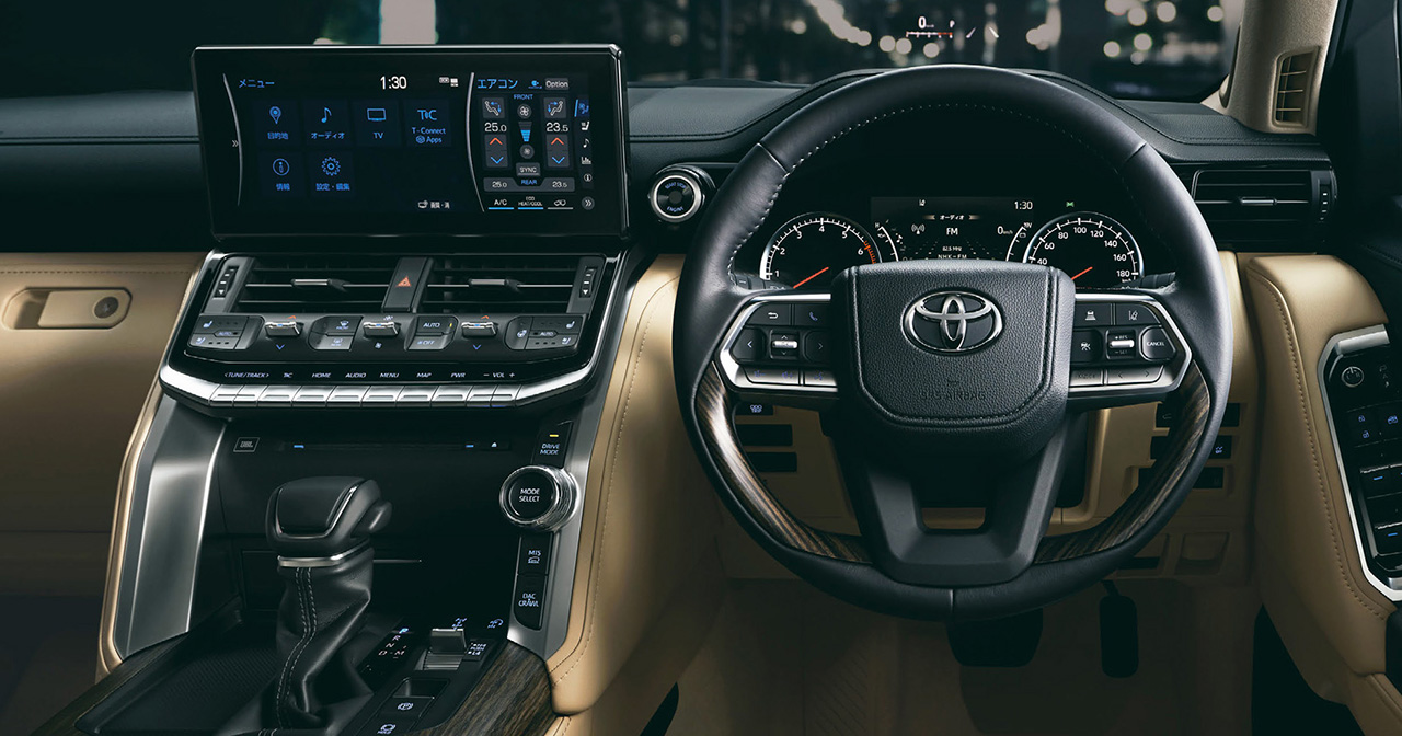 Intérieur du Toyota Land Cruiser 300 Version actuelle de l'intérieur du Toyota Land Cruiser 300