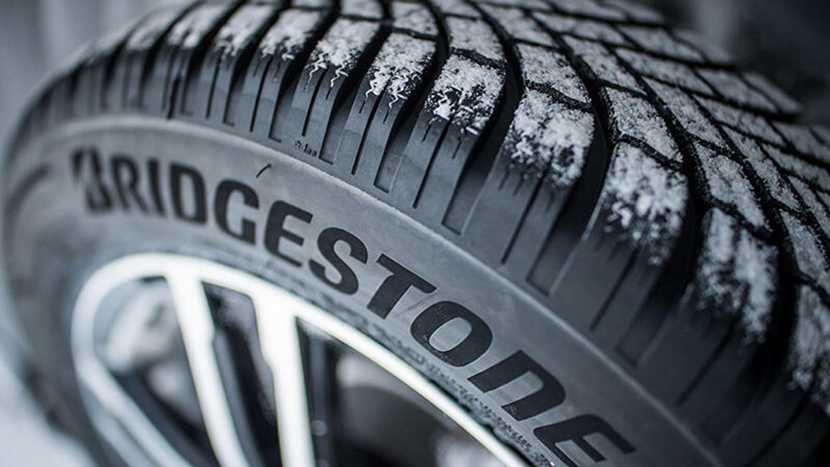 Bridgestone Blizzak LM005 Pneus Bridgestone Blizzak LM005 pour Porsche Panamera