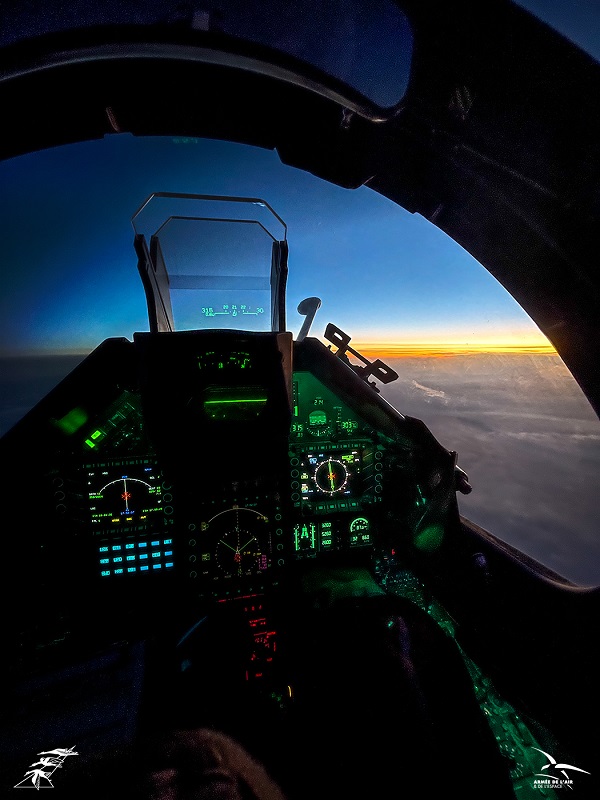L'Ukraine recevra des Mirage 2000-5 modernisés : La France équipera les avions de systèmes modernes et assurera la compatibilité avec les systèmes JDAM-ER et SDB.-2 L'Ukraine recevra des Mirage 2000-5 modernisés : La France équipera les avions de systèmes modernes et assurera la compatibilité avec les systèmes JDAM-ER et SDB.-2