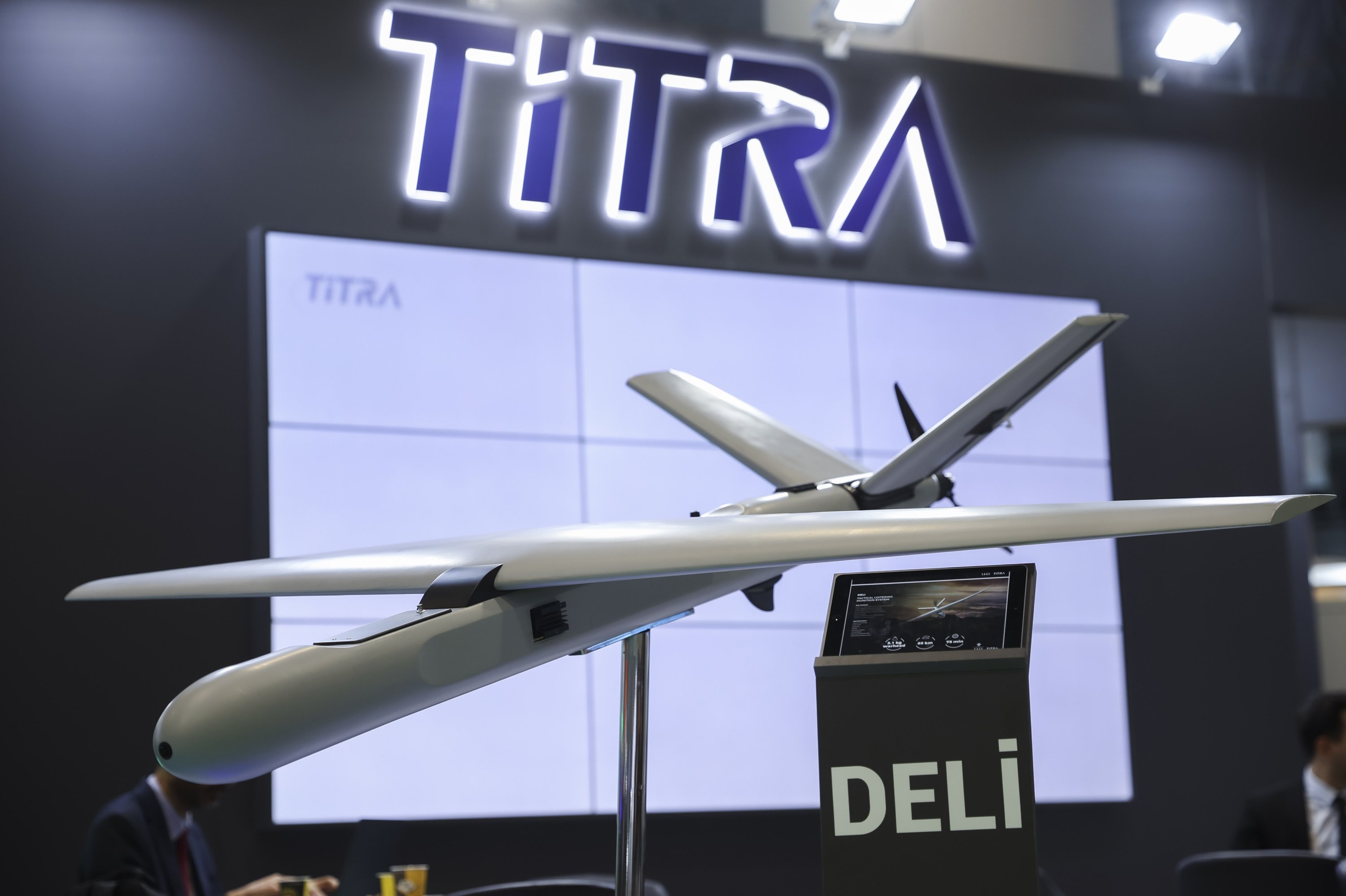 Titra dévoile le drone kamikaze Deli avec une vitesse de 180 km/h et une charge utile de 3,1 kg Titra dévoile le drone kamikaze Deli avec une vitesse de 180 km/h et une charge utile de 3,1 kg