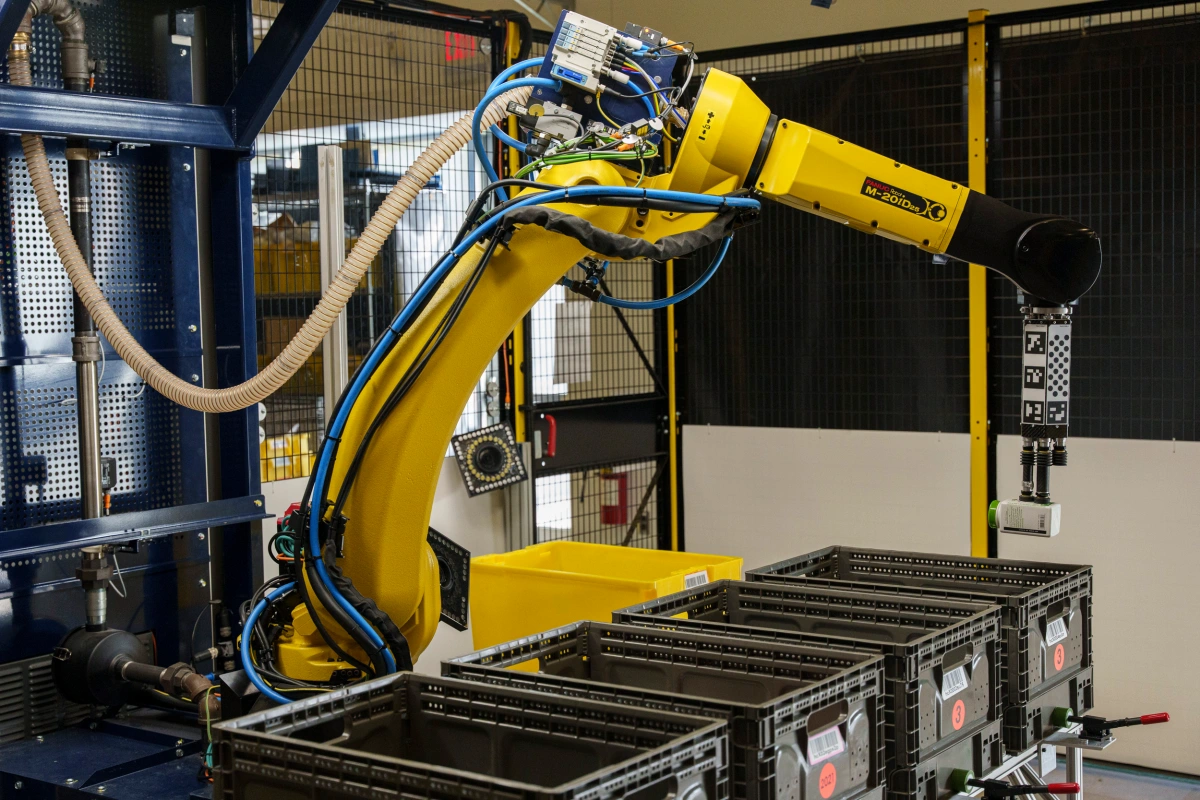 Amazon dévoile le robot Sparrow pour les travaux de routine dans les entrepôts-4 Amazon dévoile le robot Sparrow pour les travaux de routine dans les entrepôts-4