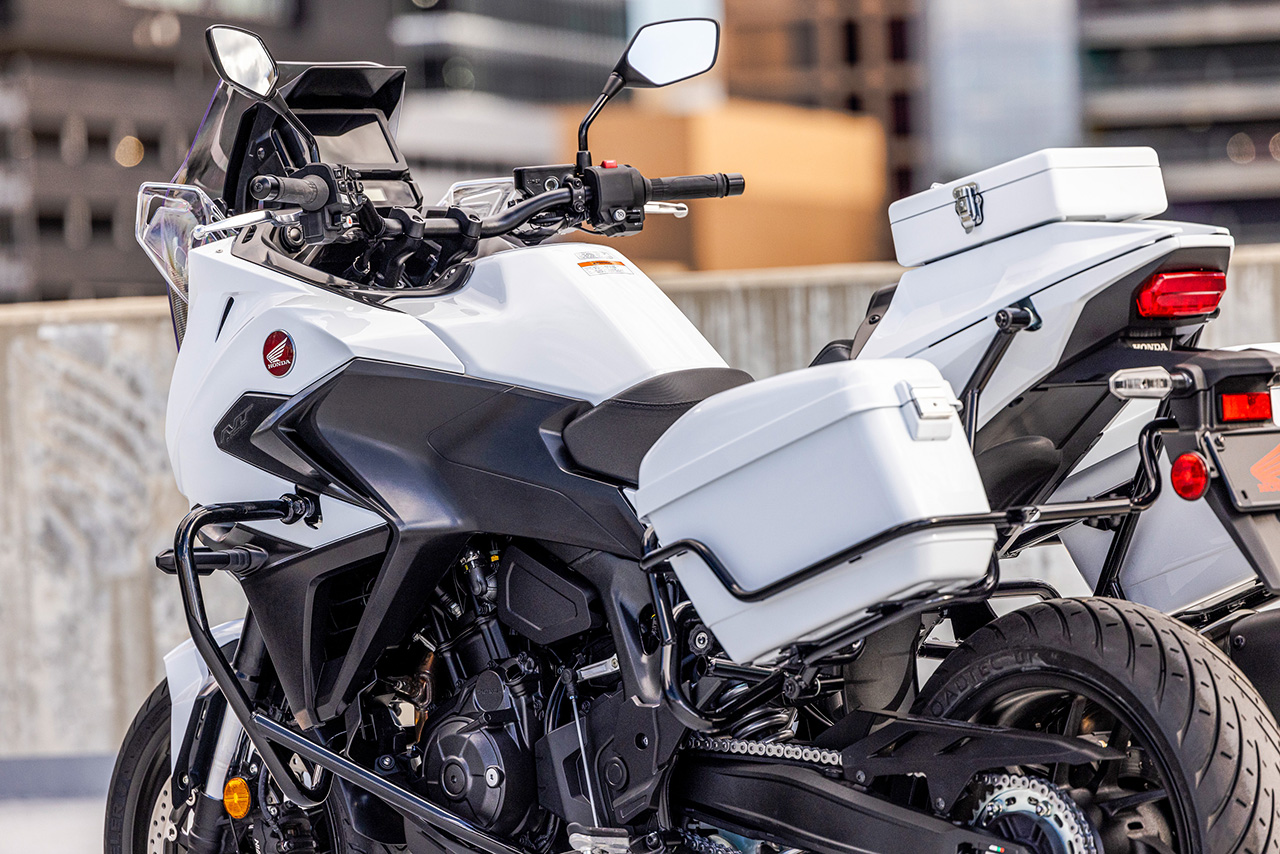 Honda NT1100 Moto de police 7 Honda NT1100 Moto de police 7