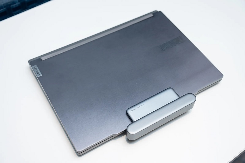 Présentation 3D du Lenovo ThinkBook