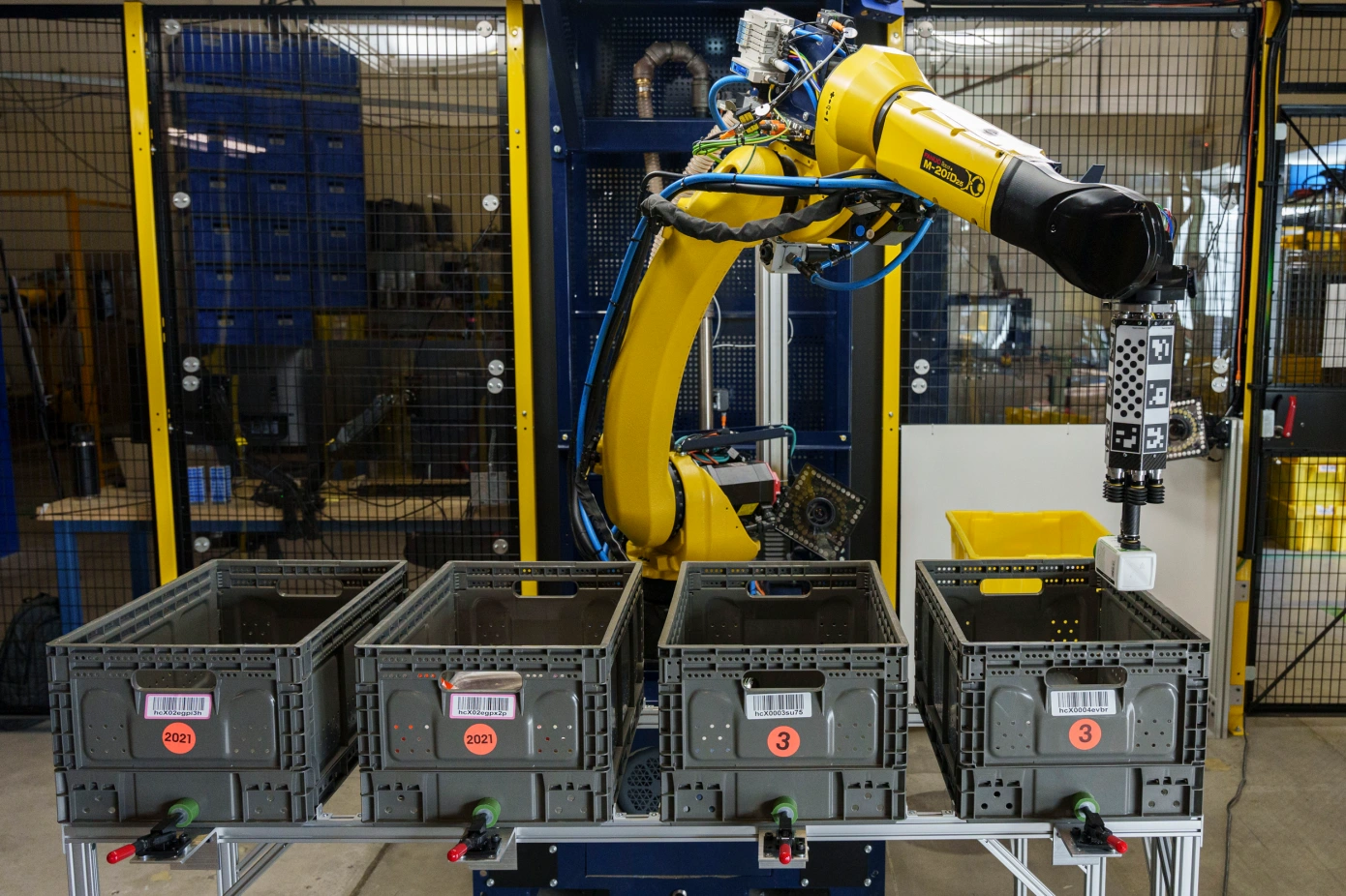 Amazon dévoile le robot Sparrow pour les travaux de routine dans les entrepôts Amazon dévoile le robot Sparrow pour les travaux de routine dans les entrepôts