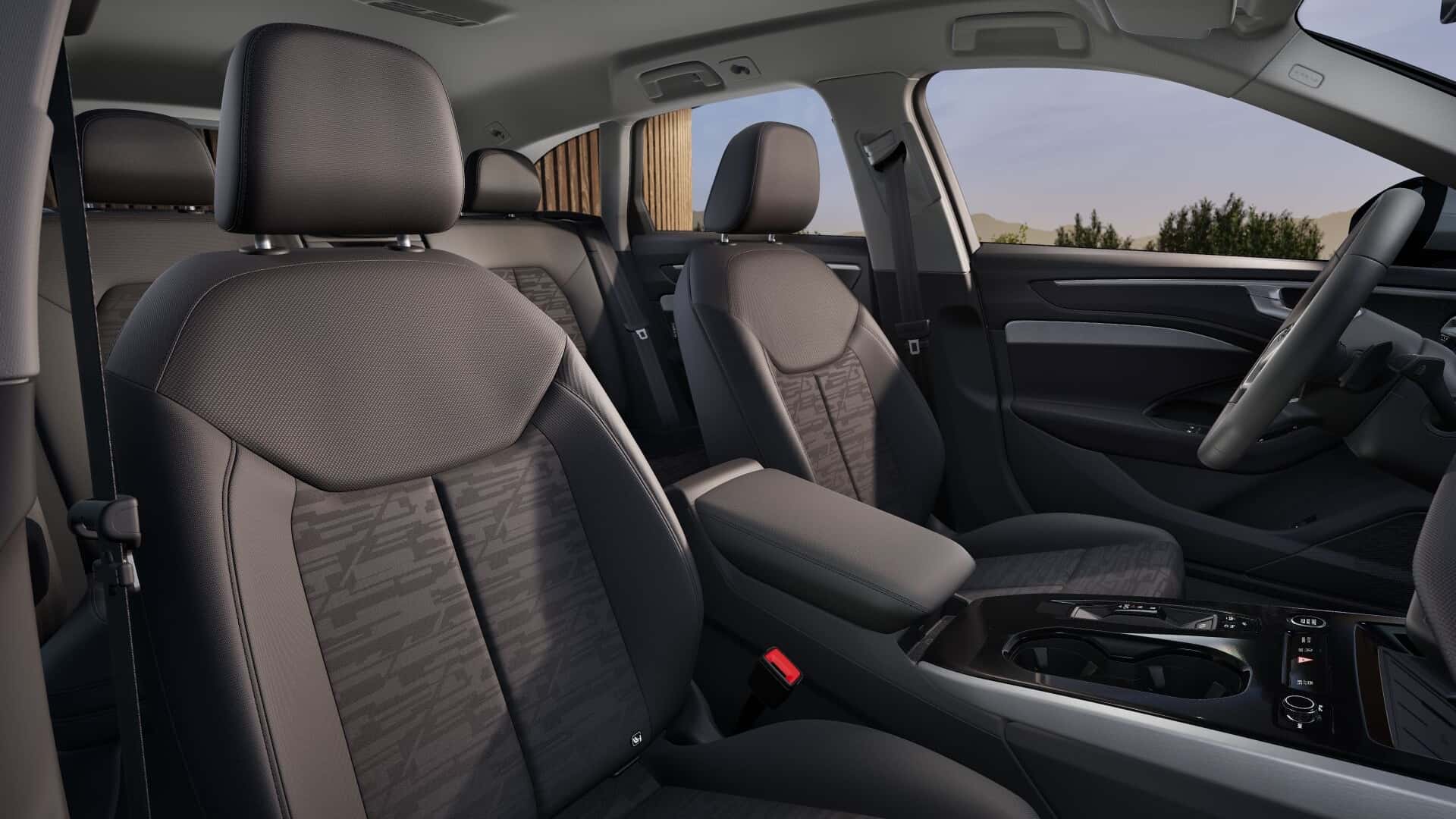 Design intérieur de l'Audi A6 Avant dans la configuration de base