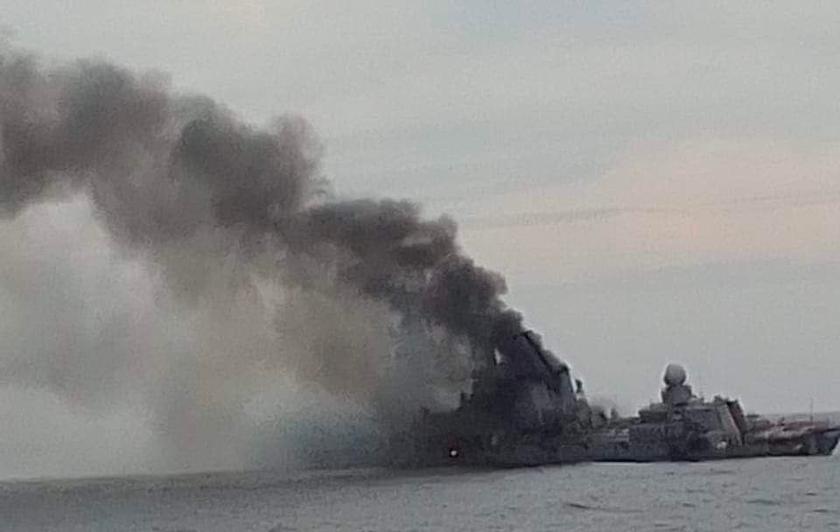 Les missiles antinavires ukrainiens Neptun ont détruit le croiseur lance-missiles Moscou, navire amiral d'une valeur de 750 millions de dollars, lors de tirs d'essai. Les missiles antinavires ukrainiens Neptun ont détruit le croiseur lance-missiles Moscou, navire amiral d'une valeur de 750 millions de dollars, lors de tirs d'essai.