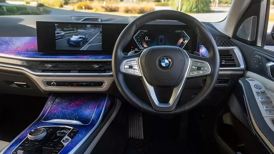 La calandre Glow emblématique de la BMW X7 La calandre Glow emblématique de la BMW X7