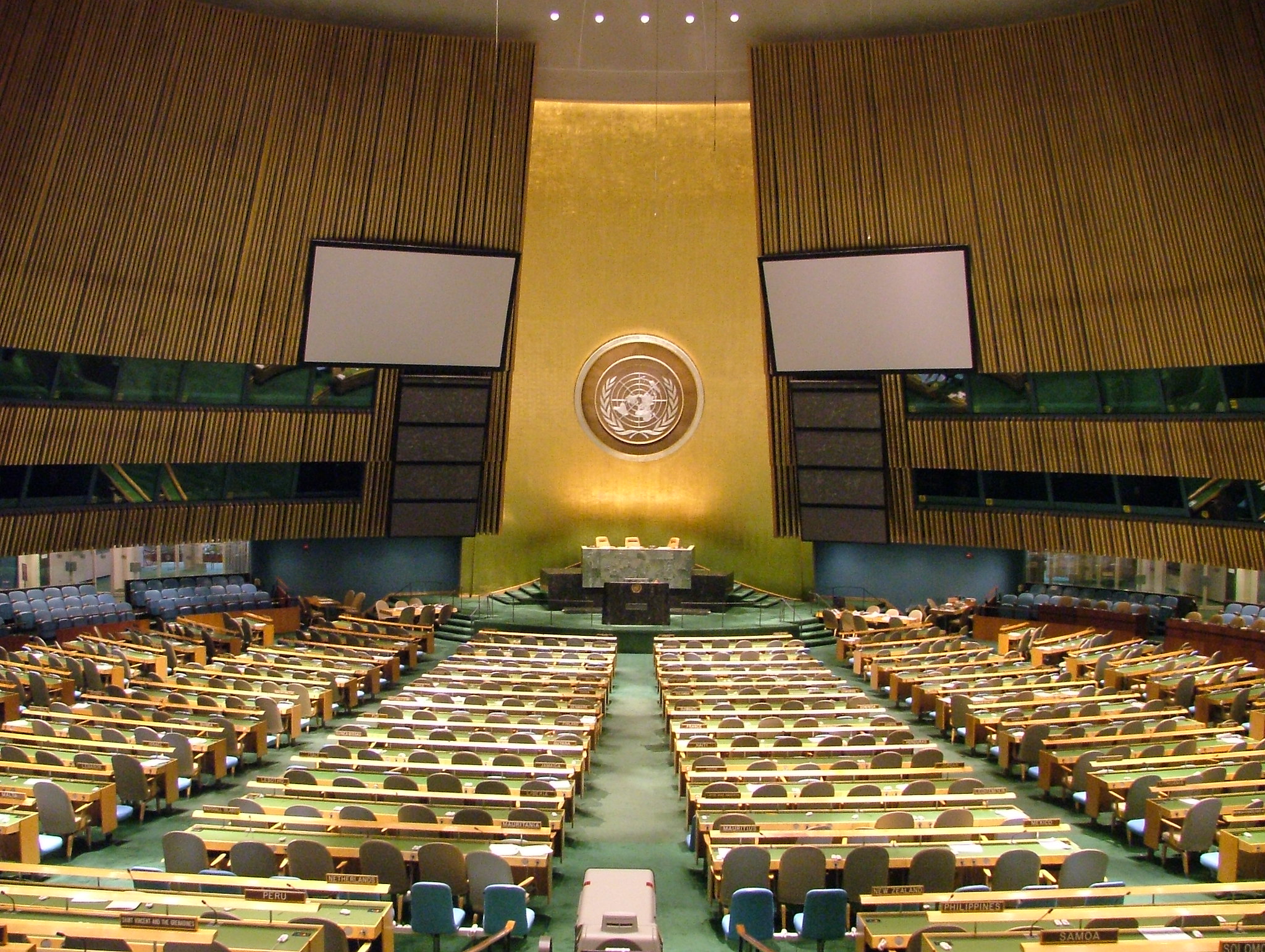 Les Nations unies adoptent la première résolution mondiale sur l'intelligence artificielle Les Nations unies adoptent la première résolution mondiale sur l'intelligence artificielle