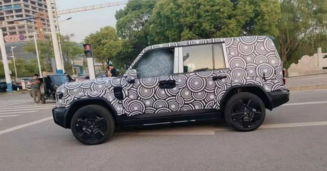 Vue arrière du SUV iCar Vue arrière du SUV iCar