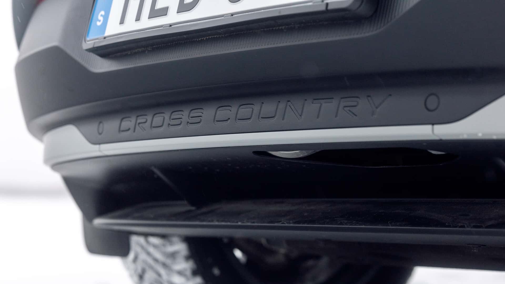 Volvo EX30 Cross Country sur la route Volvo EX30 Cross Country sur la route